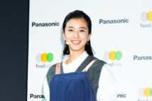 実は「てびち」(豚足の煮付け)が苦手な黒島結菜